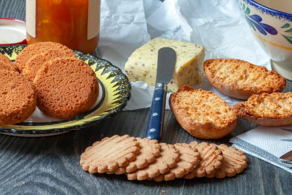 Colazione,Con,Torte,,Toast,E,Marmellata