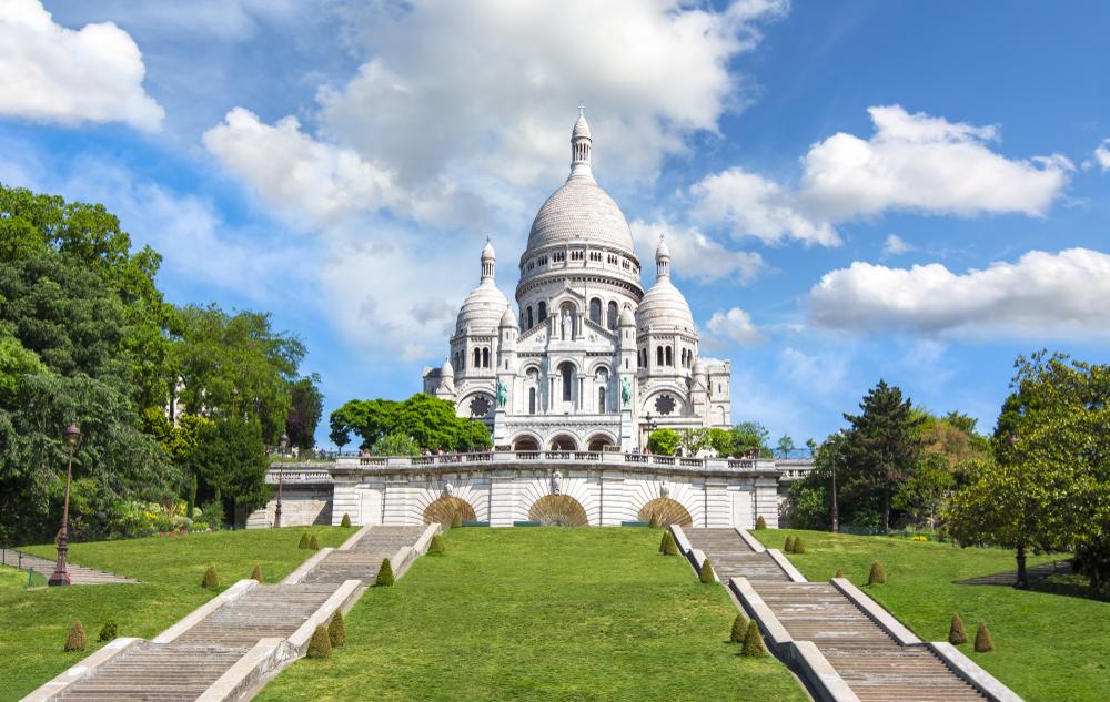Basilika des heiligen Herzens (Sacre-Coeur) auf dem Montmartre Hügel, Paris