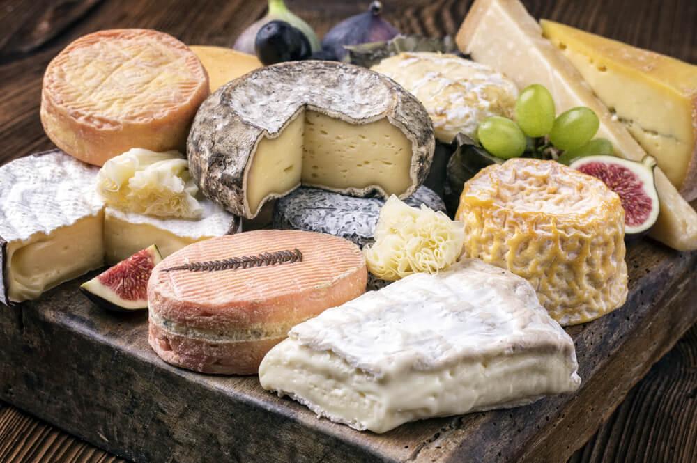 Spezialitäten Paris Käse