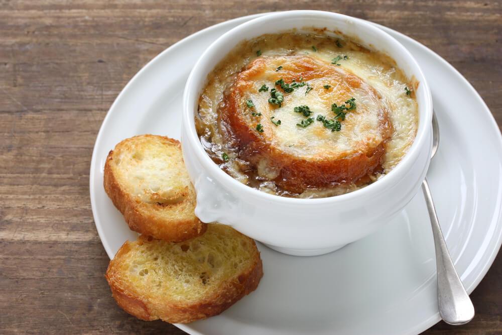 Spezialitäten Paris Zwiebelsuppe