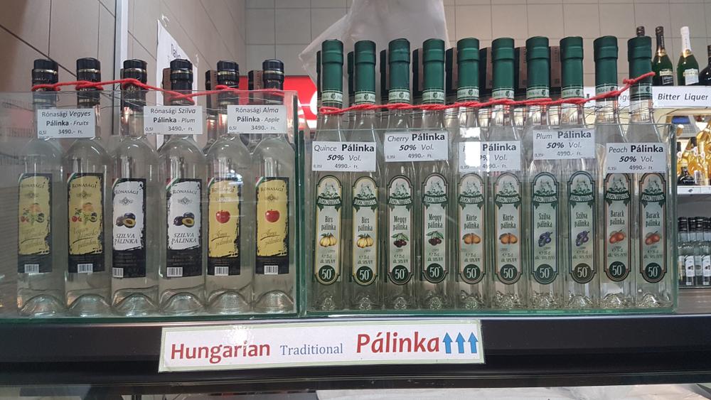 Pálinka, un aguardiente frutal tradicional en Europa Central