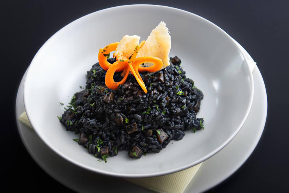 venetian specialties Risotto al nero di seppia
