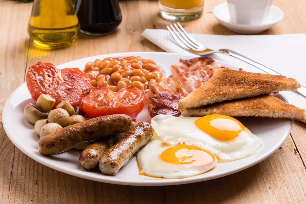 specialità londinesi colazione inglese colazione completa