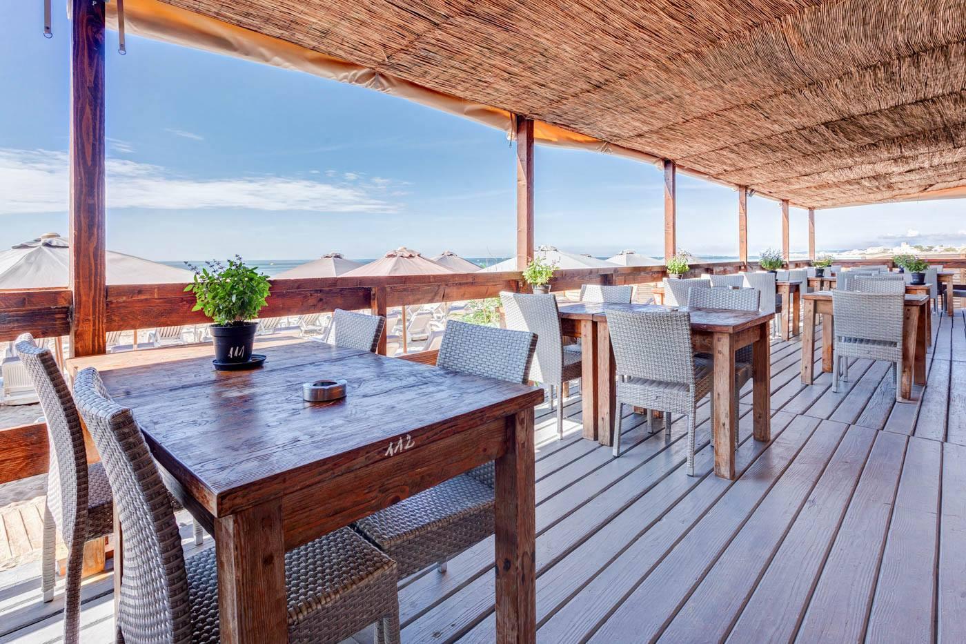 Le Mistral Plage Bar