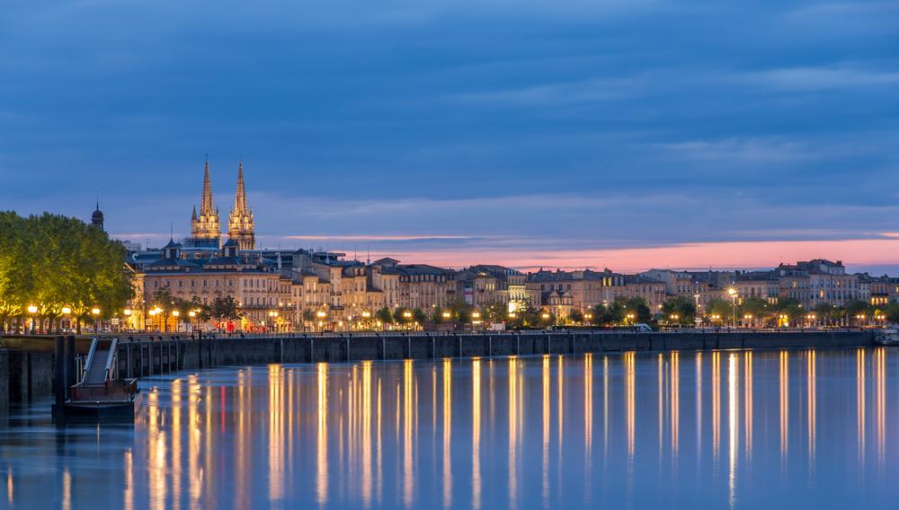 fluss garonne bordeaux