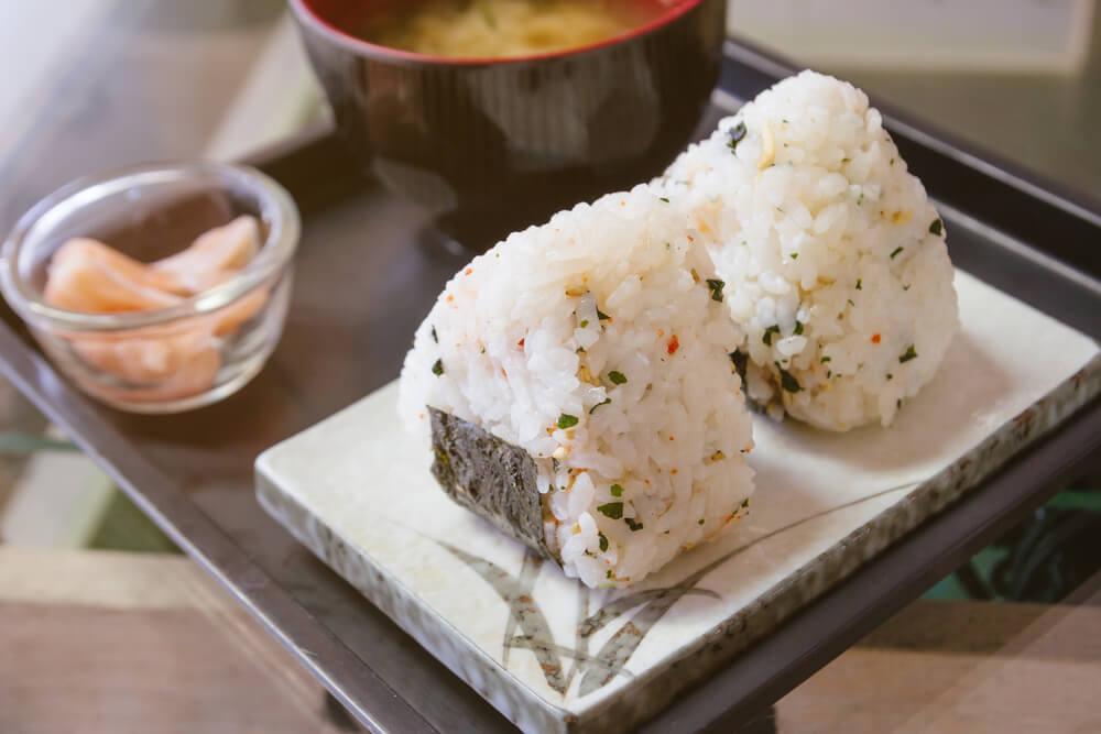 tokyo spezialitäten onigiri