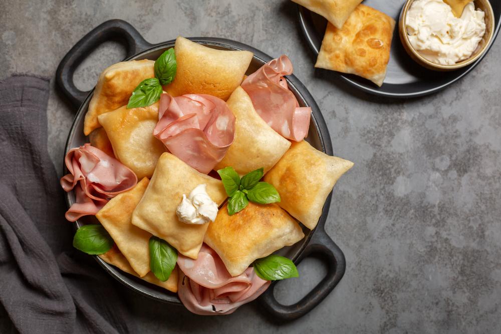 Top,View,Of,Italian,Appetizer,Fried,Bread,Crescentine,Or,Gnocco