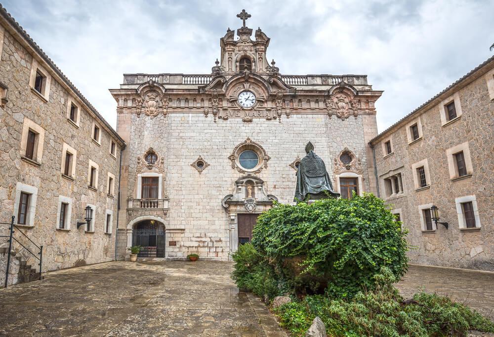 monasterio de lluc