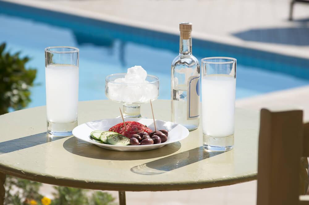 spezialitäten athen ouzo