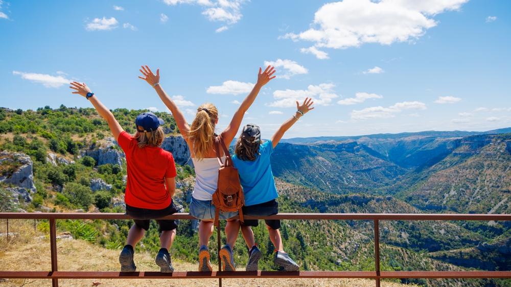 Famiglia, che gode di una vista panoramica, di, paesaggio, francese, Viaggio, Tour, Turismo,