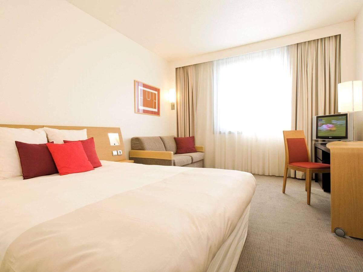 buchung novotel grenoble