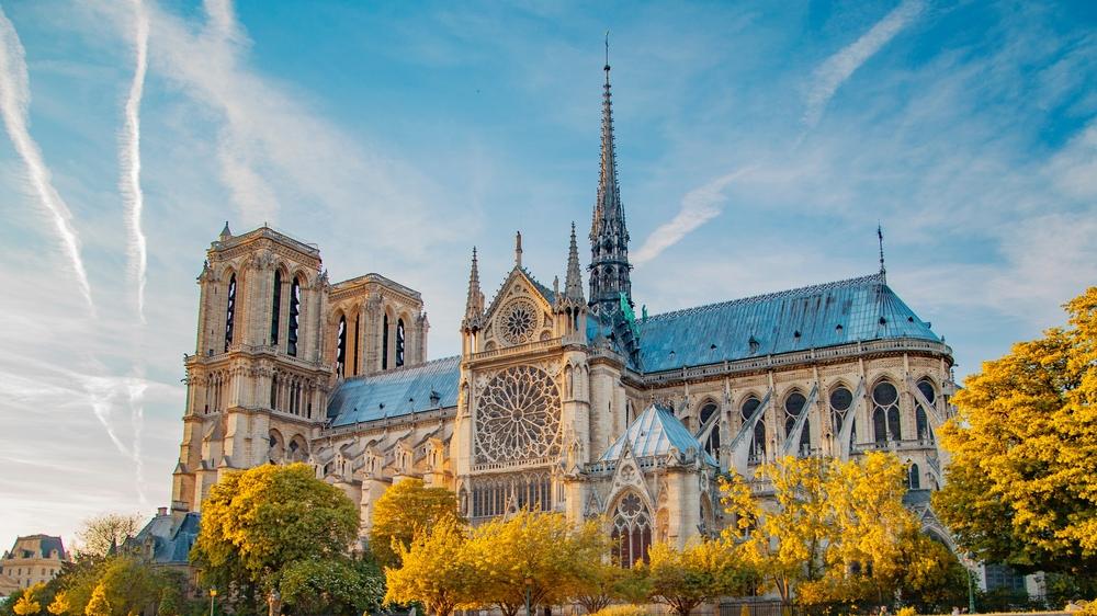 Unsere-Dame in Paris im Herbst. Frankreich