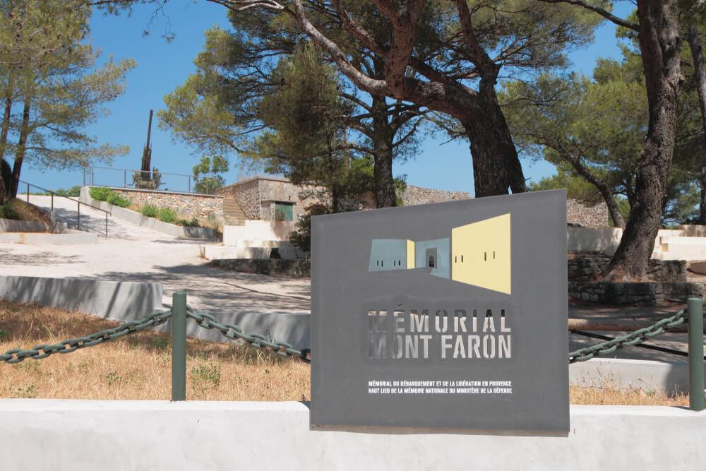 Denkmal Landung Provence Mont Faron