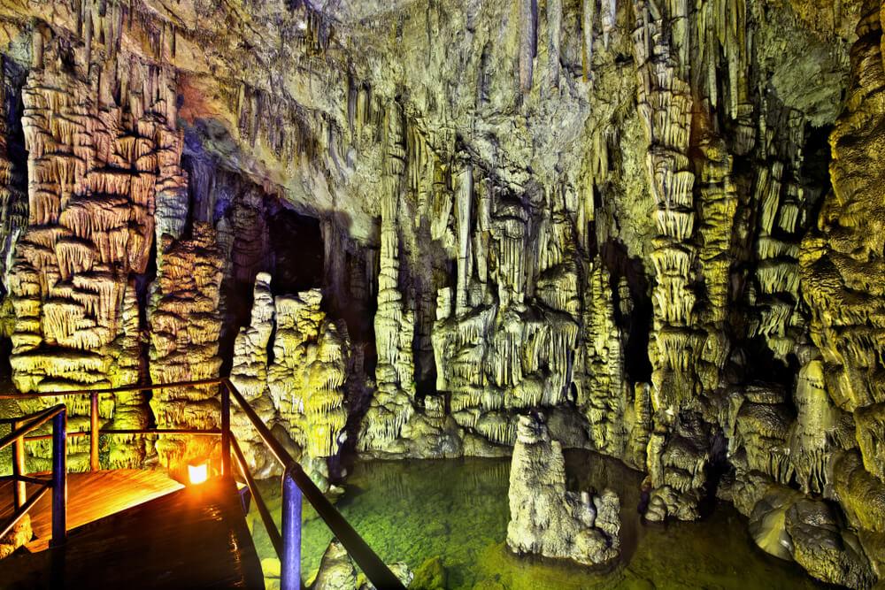 grotta di dikteon creta