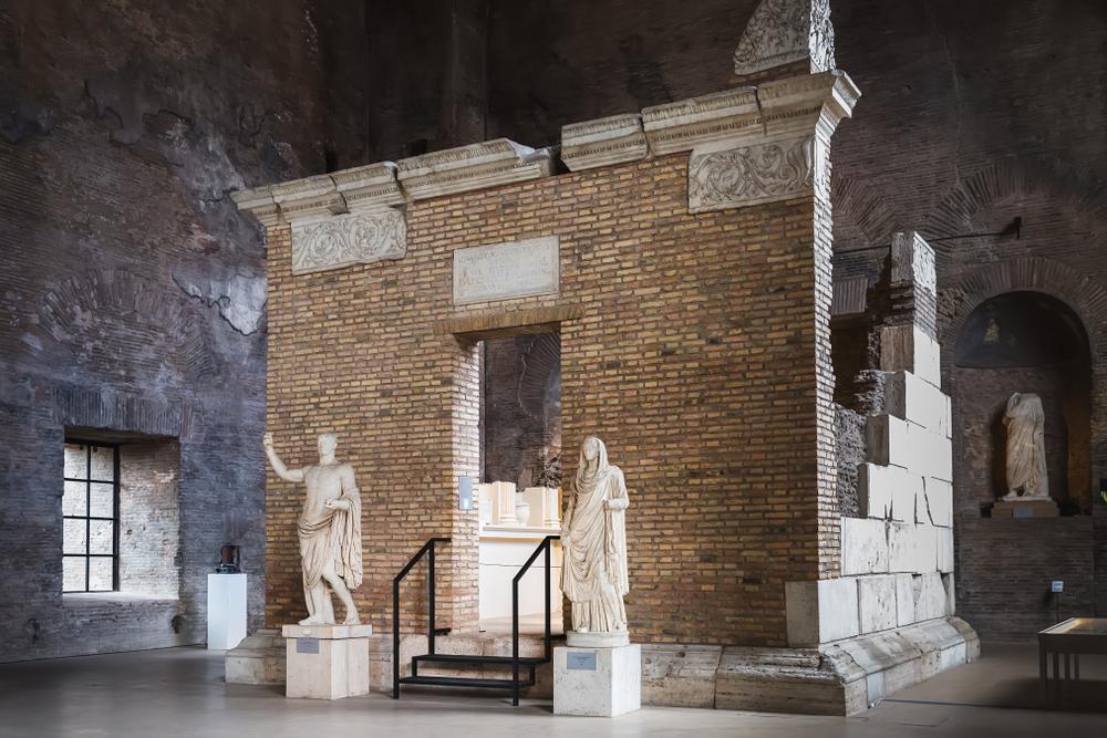 Roma,,Italia,-,21,de,mayo,2018:,Dentro,del,Palazzo,Massimo,Alle