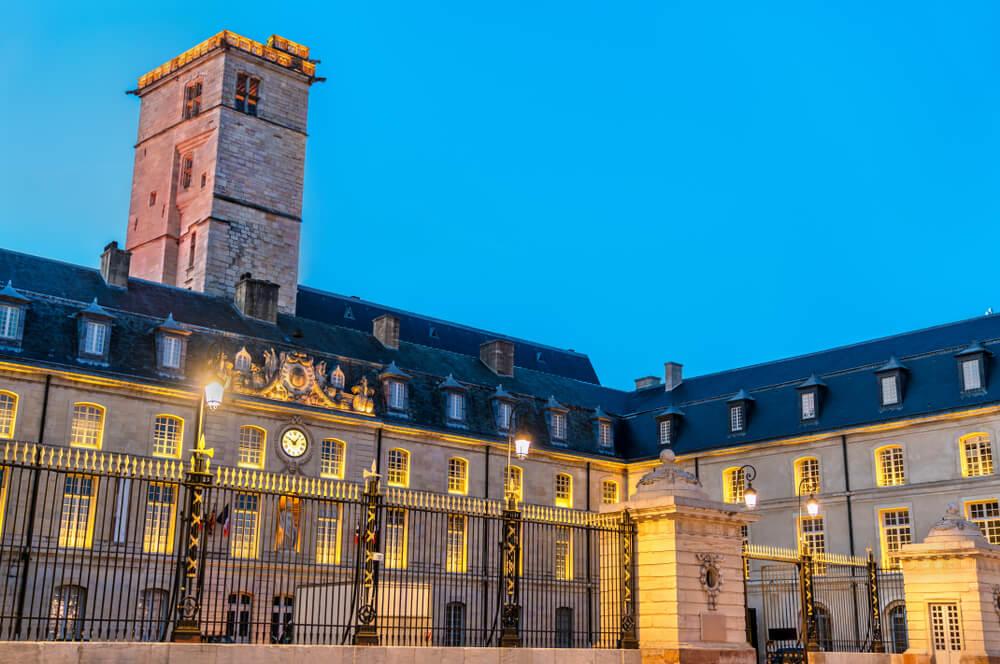Palacio de los Duques de Borgoña Dijon