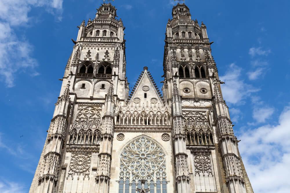 tours kathedrale saint gatien