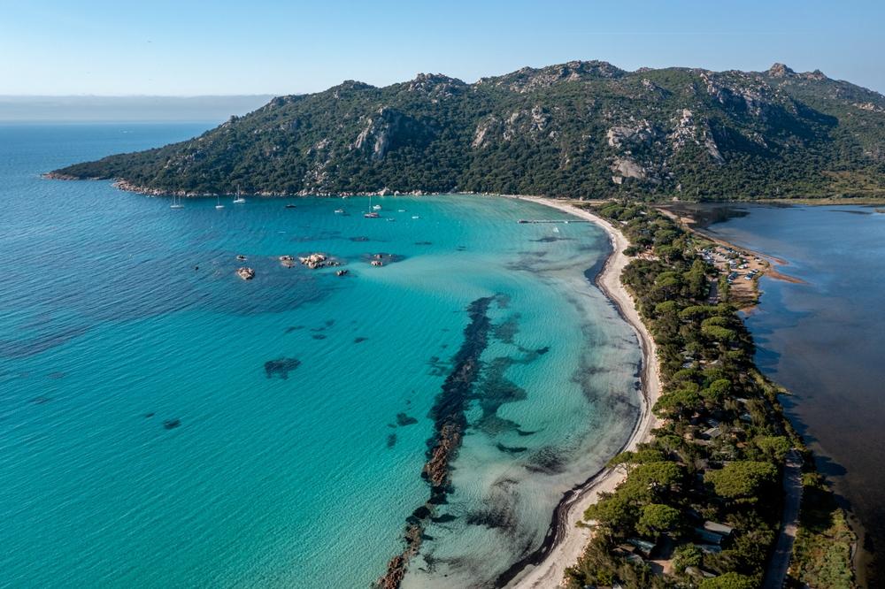 Strand von Santa Giulia