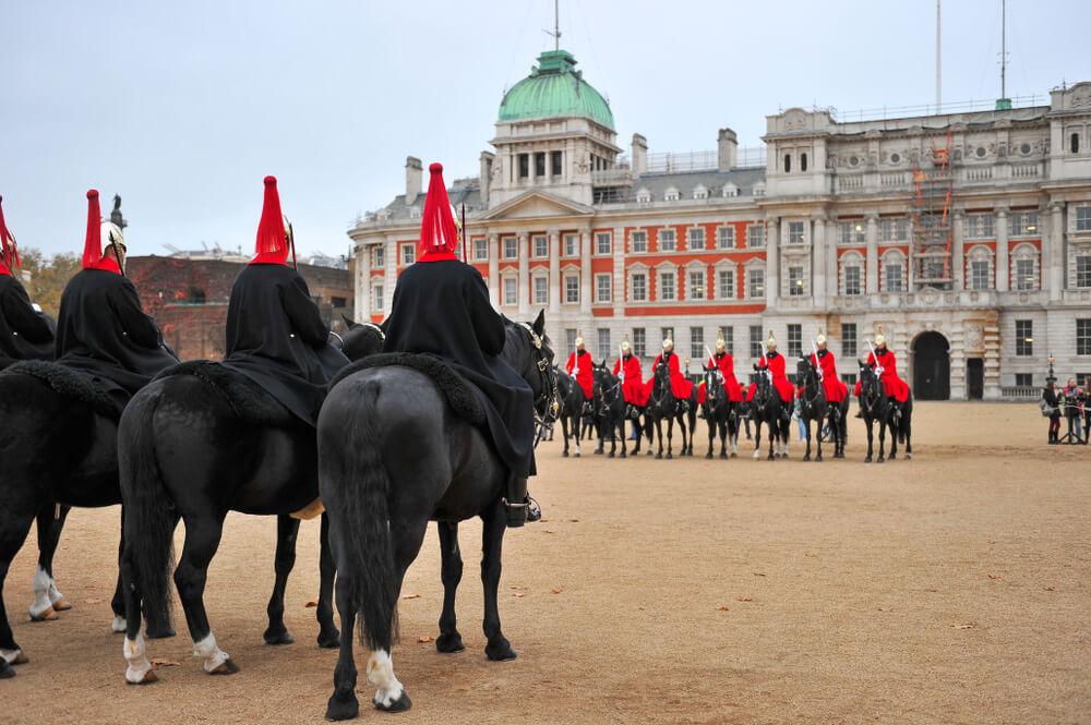 actividades londres establos de buckingham visita establos reales londres